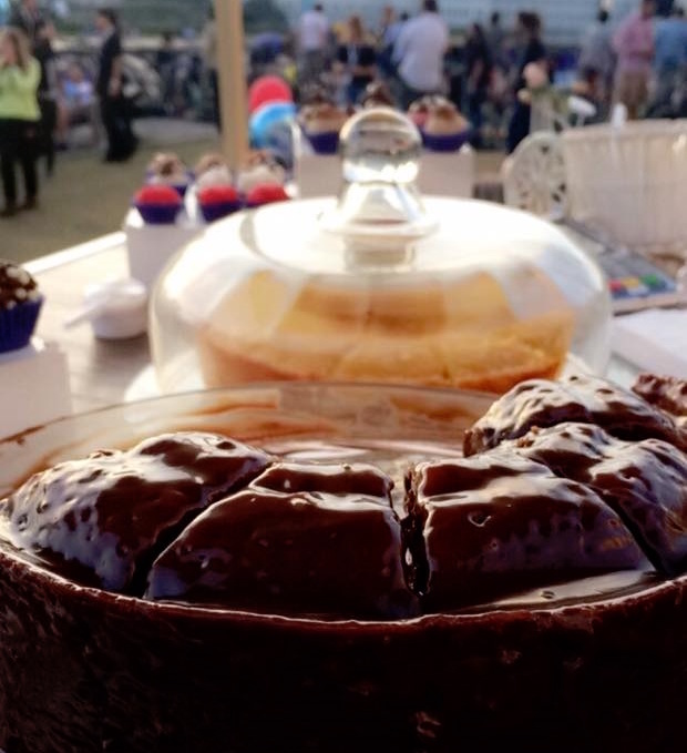 Bolo de cenoura no evento Cine Pedal Brasil 2016 (São Paulo).